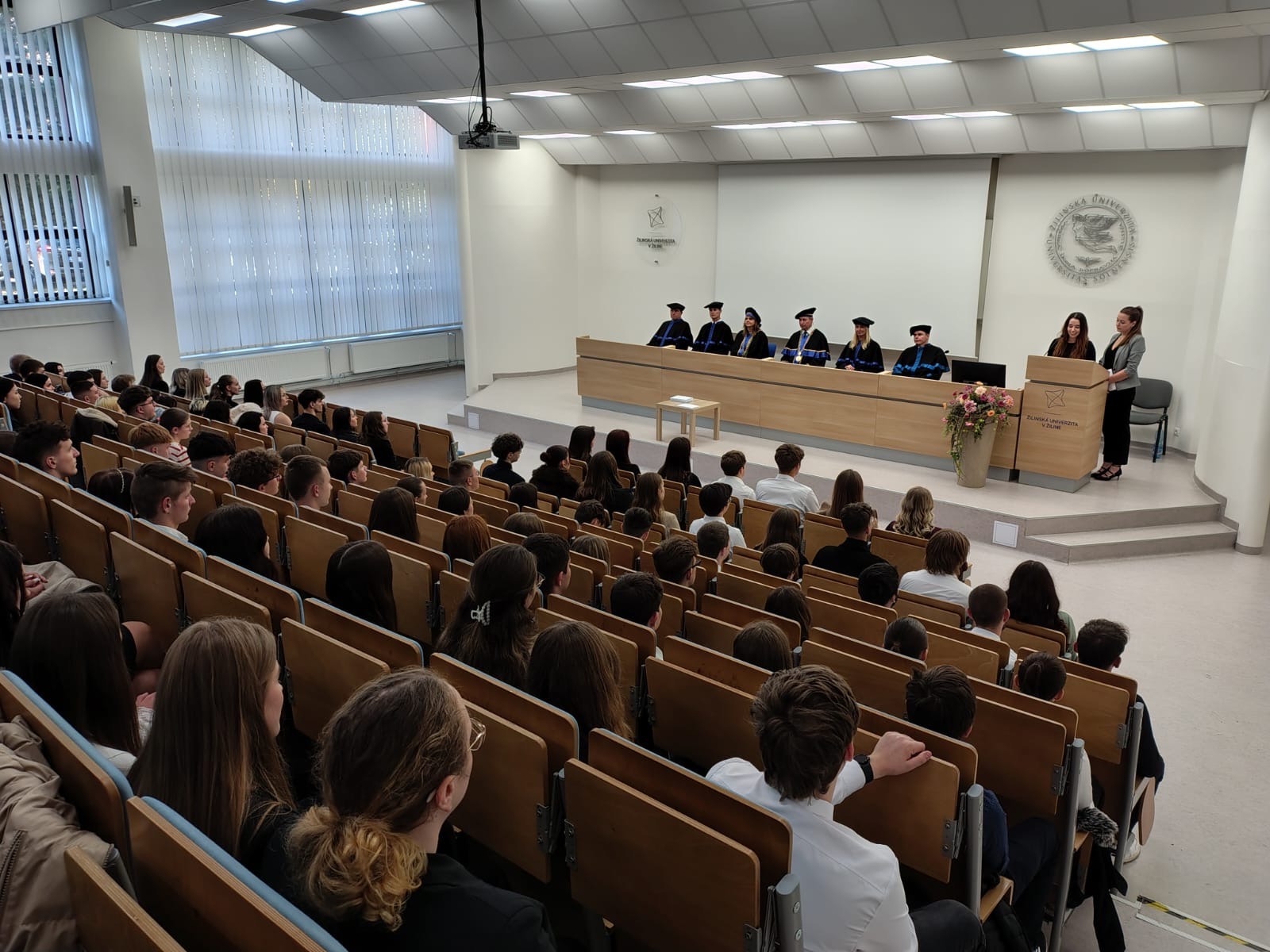 99ca4e4a c72c 4afb 9c44 cee0f3b87298 11zon