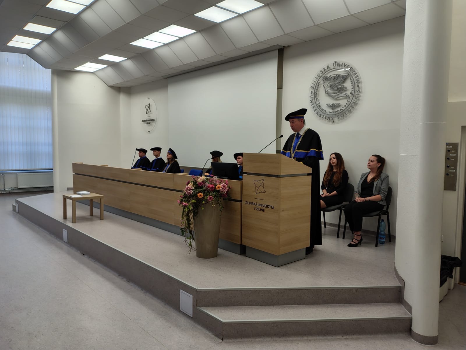 e50206af d506 4a9c 8a51 e81c19892537 11zon